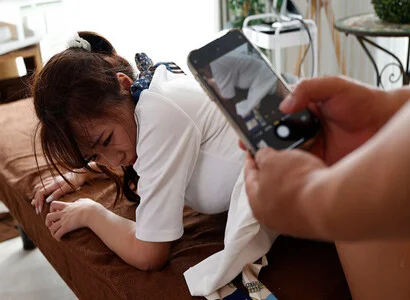 Đi triệt lông thì ra tay hiếp dâm